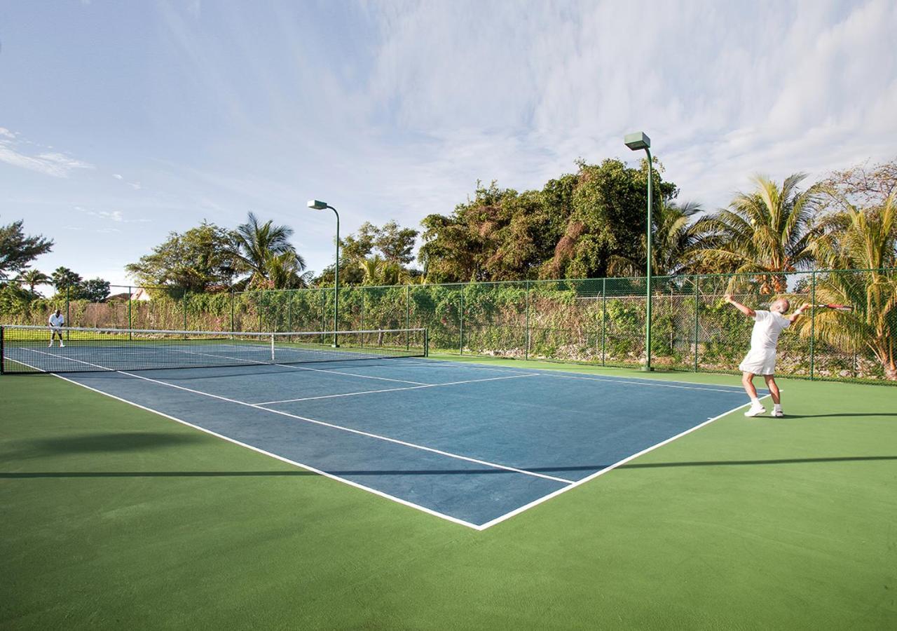 Palm Cay Marina And Resort Nassau Bagian luar foto