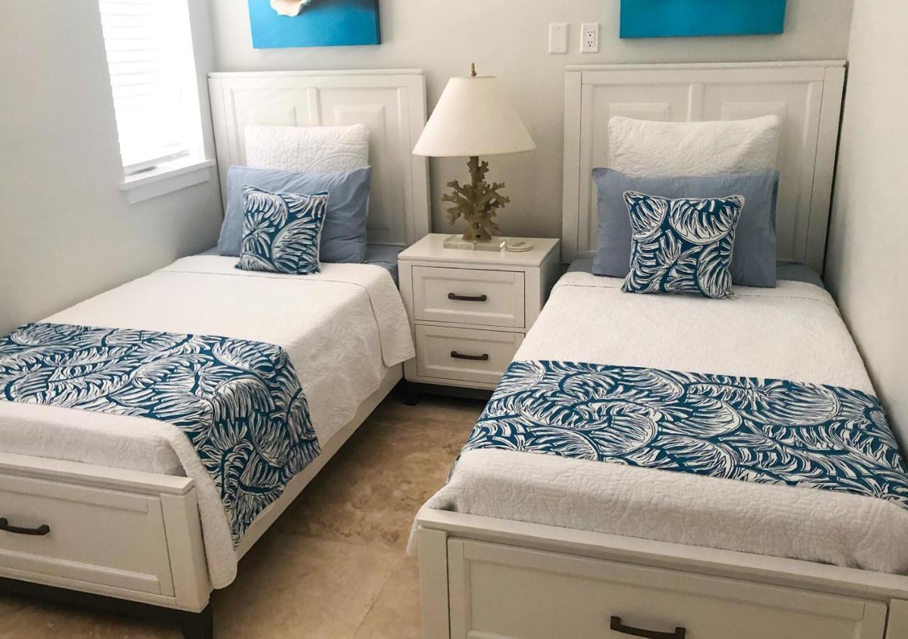 Palm Cay Marina And Resort Nassau Bagian luar foto