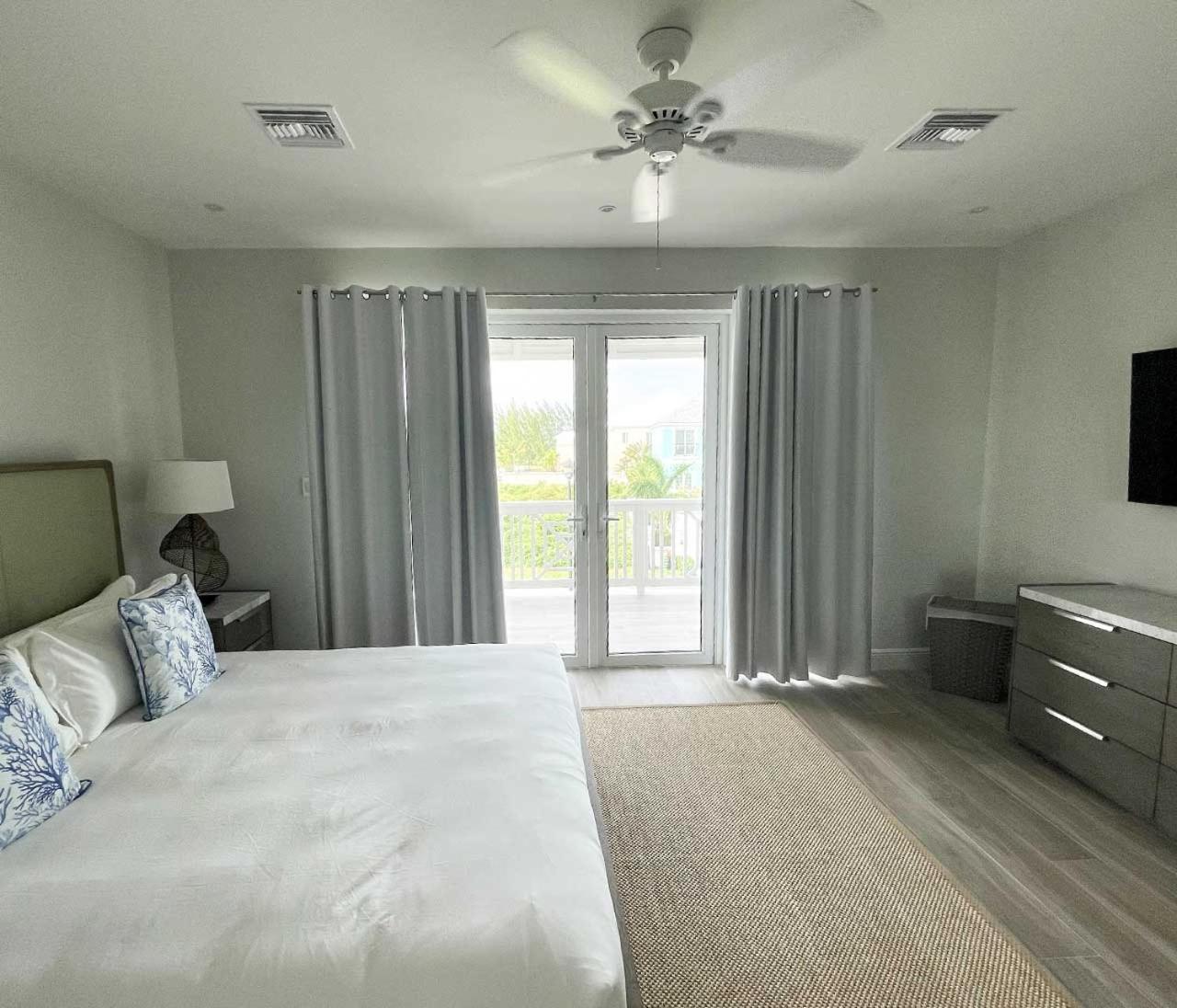 Palm Cay Marina And Resort Nassau Bagian luar foto