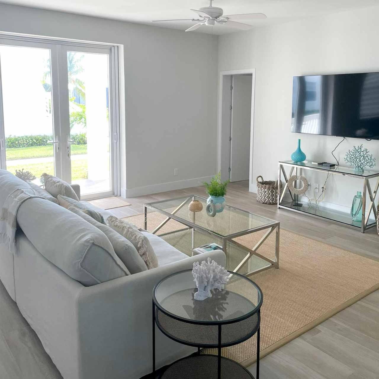 Palm Cay Marina And Resort Nassau Bagian luar foto