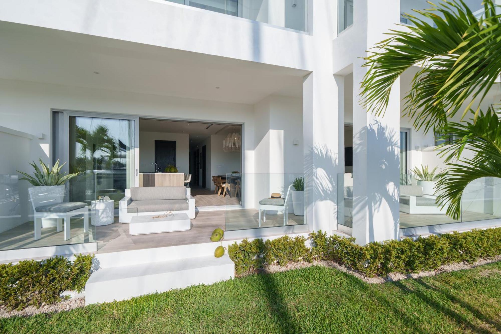 Palm Cay Marina And Resort Nassau Bagian luar foto